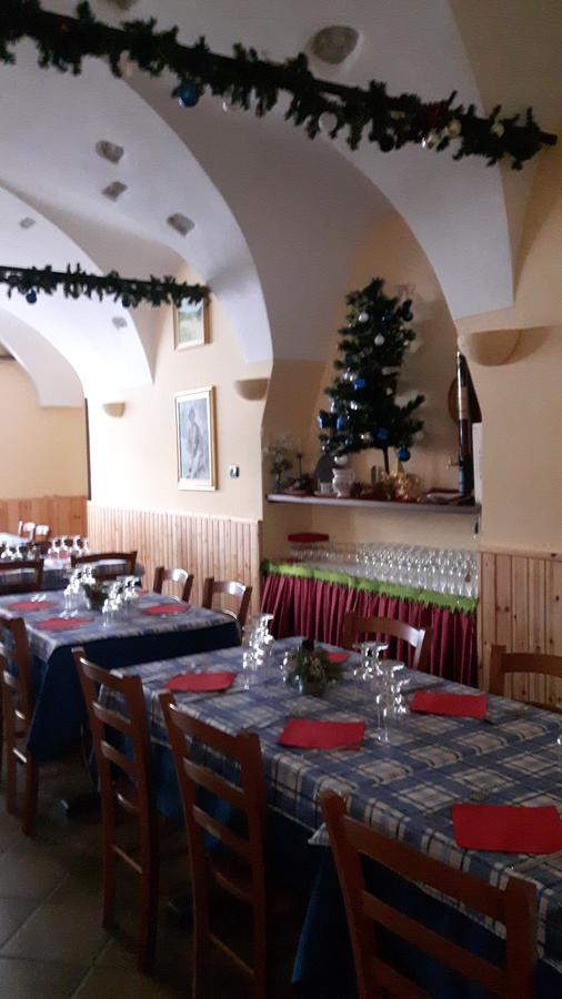 Trattoria Bar Pace Ξενοδοχείο Re Εξωτερικό φωτογραφία