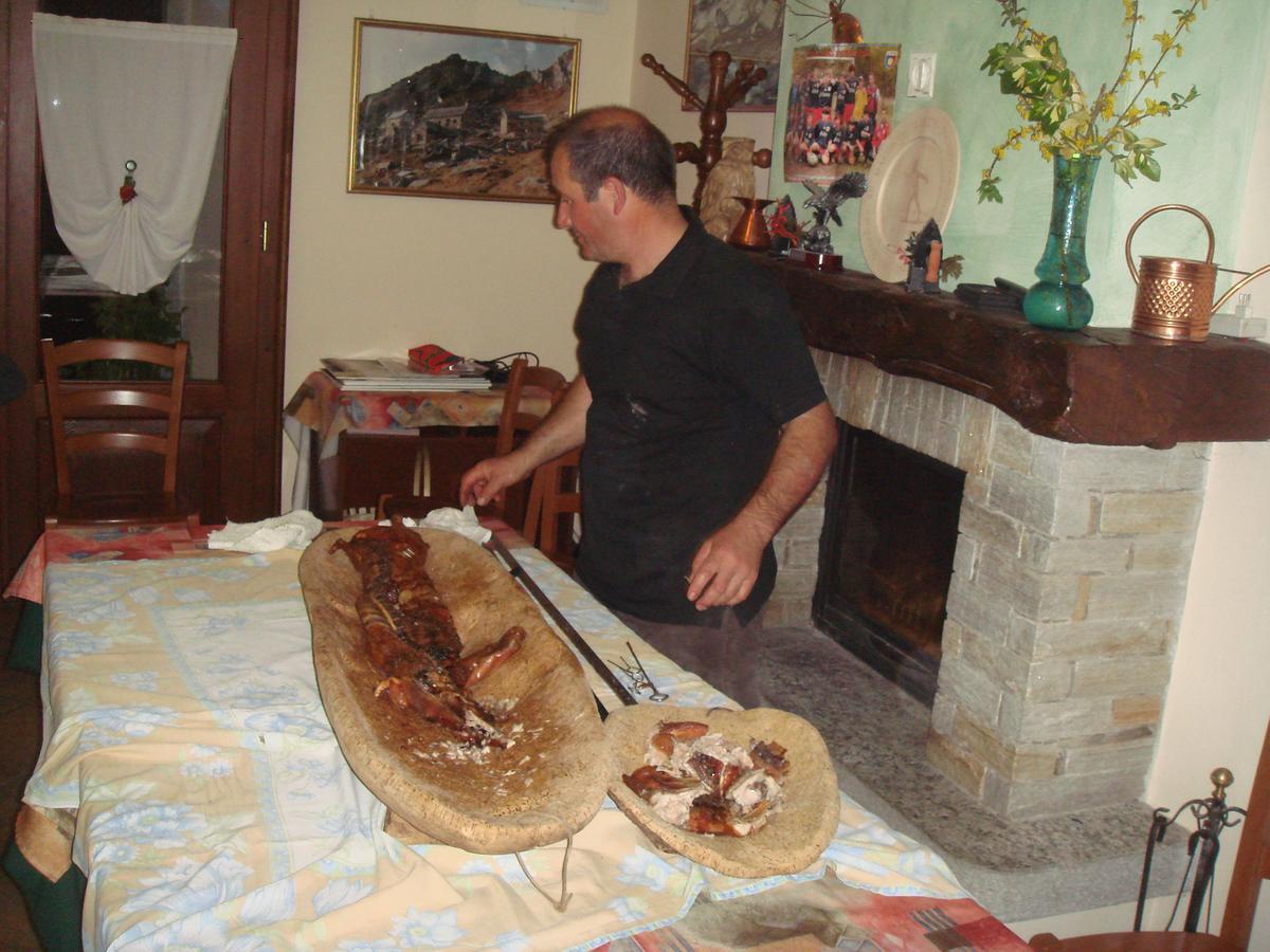 Trattoria Bar Pace Ξενοδοχείο Re Εξωτερικό φωτογραφία